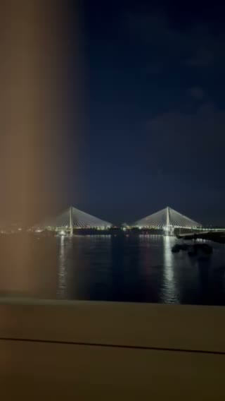 Night drive through St. Louis